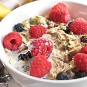 Muesli Safiya 1 Kg Sereal Dried Fruit Oatmeal Sarapan