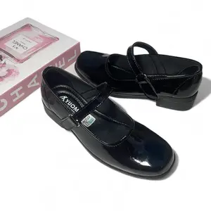 YUOMI Sepatu Pantofel Wanita Paskibra Hitam Glossy Hak 3cm