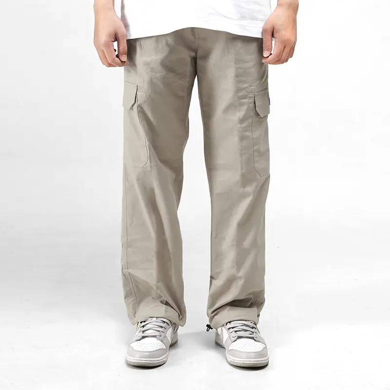 POPSUITE Celana panjang Pria Cotton Cargo Pants in Khaki 1