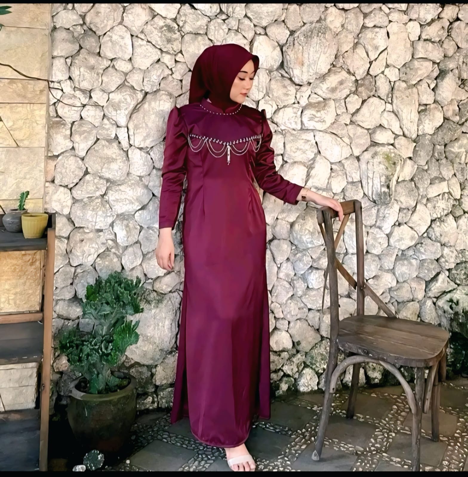 Dress Kondangan Wanita Remaja Terbaru 2025 Simple Elegant Bahan Satin Silk Premium Warna Mahogany Emeral Gren Mauve Ukuran M L XL Dress Kondangan Wanita Remaja Terbaru 2025 Simple Elegant Bahan Satin Silk Premium Warna Mahogany Emeral Gren Mauve Ukuran M L XL
