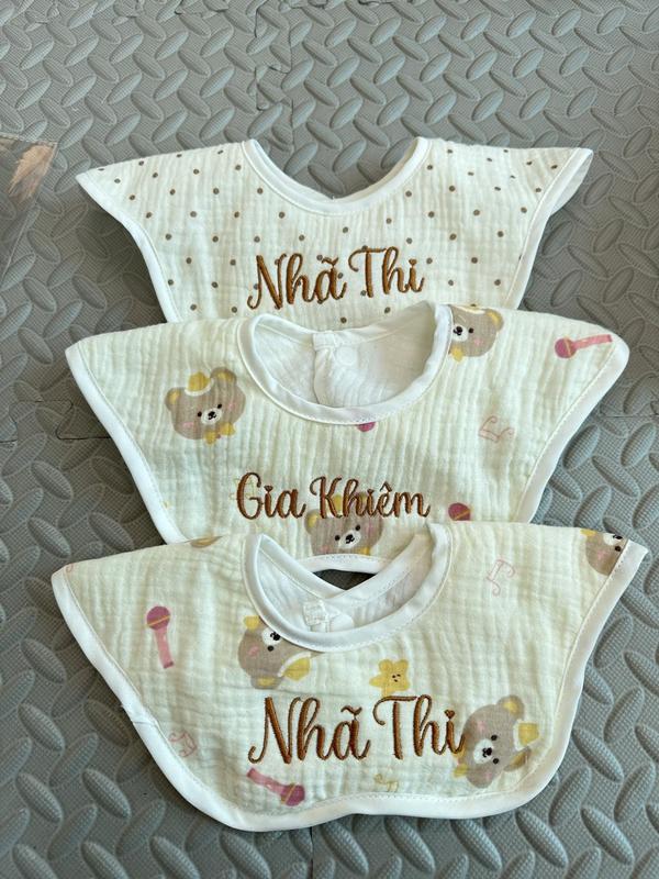 (THÊU TÊN MIỄN PHÍ) Yếm cổ Muslin thêu tên theo yêu cầu, Yếm tròn - MeBe 4