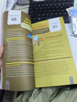 Product Review of BUKU EDUKASI ANAK: JADI ILMUWAN CILIK? SIAPA TAKUT? (99 Eksperimen Sains Asyik untuk Anak) Soft Cover from s**i 2