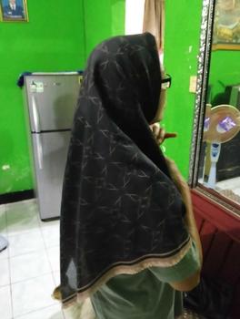 Product Review of | Bisa COD | hijab segi empat resleting ziper motif / kerudung Ziper motif / Kerudung instan Voal Muslim Segiempat from ** 0