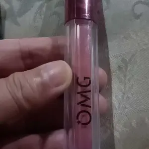 OMG OH MY GLAM Mattelast Lip Cream 2.9 g - Lip Cream Matte Dengan Warna Intense, Tahan Lama & Ringan