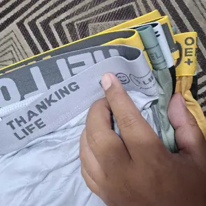 Yooyi Bundle 5Pcs/10Pcs Boxer Celana Dalam Pria Dewasa Fashion Men Hello High Quality Remaja Jumbo Sampan Katun Bahan Adem Lembut 3XL 4XL 018 boxer  priamurah