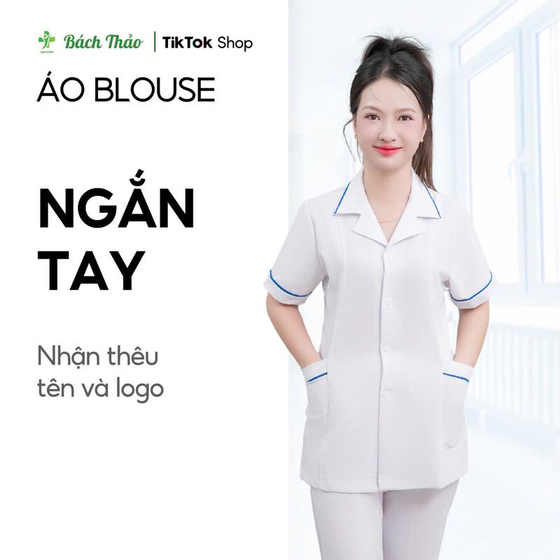 THÊU THEO YÊU CẦU Áo Blouse Trắng Viền Xanh Dương Bách Thảo Cho Nữ Áo Bác Sĩ Dược Sĩ Chất Cotton Hàn Thoáng Mát - Đồng Phục Bách Thảo