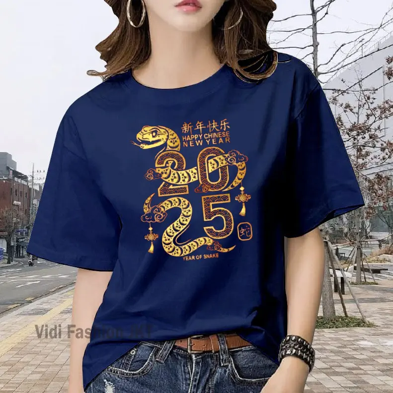 KAOS IMLEK SHIO ULAR 2025 / BELI 3 GRATIS HEADSET EXTRA BAS / KAOS GONG XI FA CAI 2025 SHIO ULAR / KAOS WANITA / KAOS PRIA / KAOS DISTRO / KAOS WANITA KEKINIAN / KAOS OBLONG / BLUS / T-SHIRT / KAOS WANITA DEWASA / KAOS KATUN COMBED BAHAN ADEM BAHAN TEBAL 7
