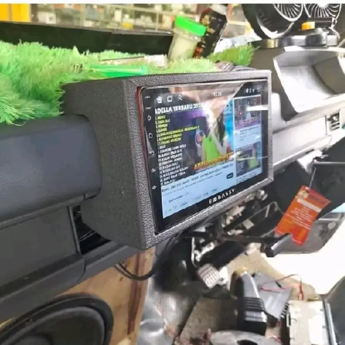 FRAME DUDUKAN HEAD UNIT ANDROID 9 INCH KHUSUS L300