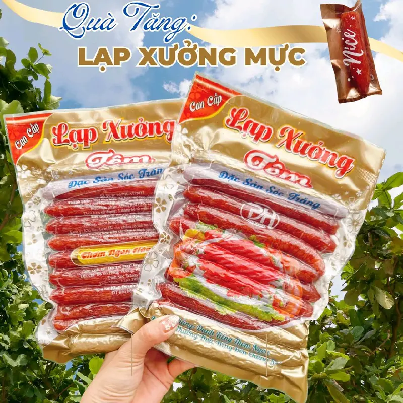1kg LẠP XƯỞNG TÔM CAO CẤP: Lạp khô thượng hạng,60% Tôm tươi "Đặc Sản Sóc Trăng" 1kg=2túi. Ko phẩm màu, thành phần:.Tôm, thịt heo, mỡ heo.80% nạc..Ăn Vặt  Food chan garut 0