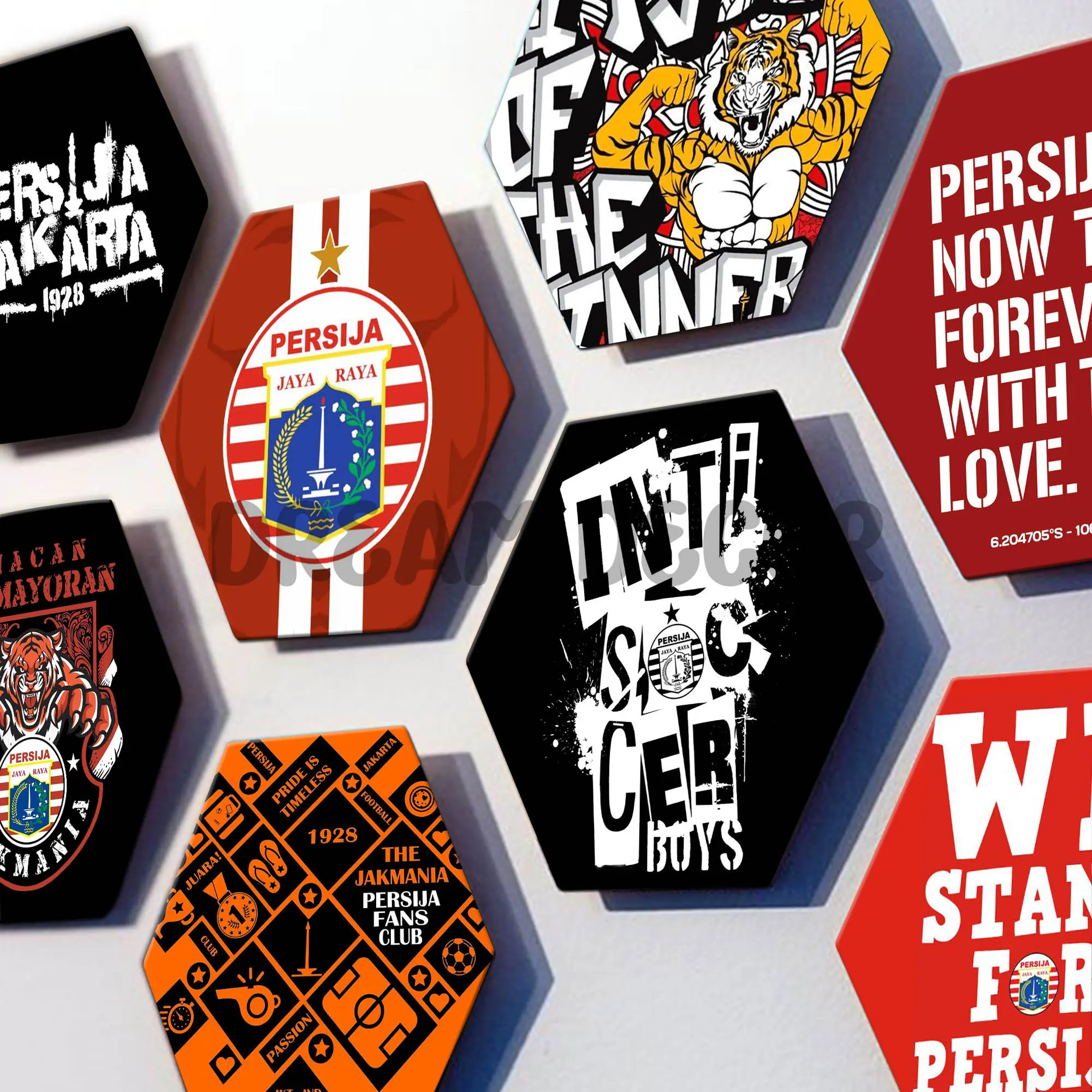 Hiasan Dinding Hexagon Persija Jakarta Design [H98] Wall Art Bola Persija Free Double Tape Super Kuat