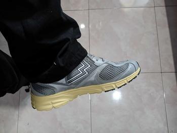 Product Review of Geoff Max - Robin Racer Warm White | Sepatu Olahraga Pria Wanita Unisex Sport Shoes Running Sneakers Casual from O**g 3
