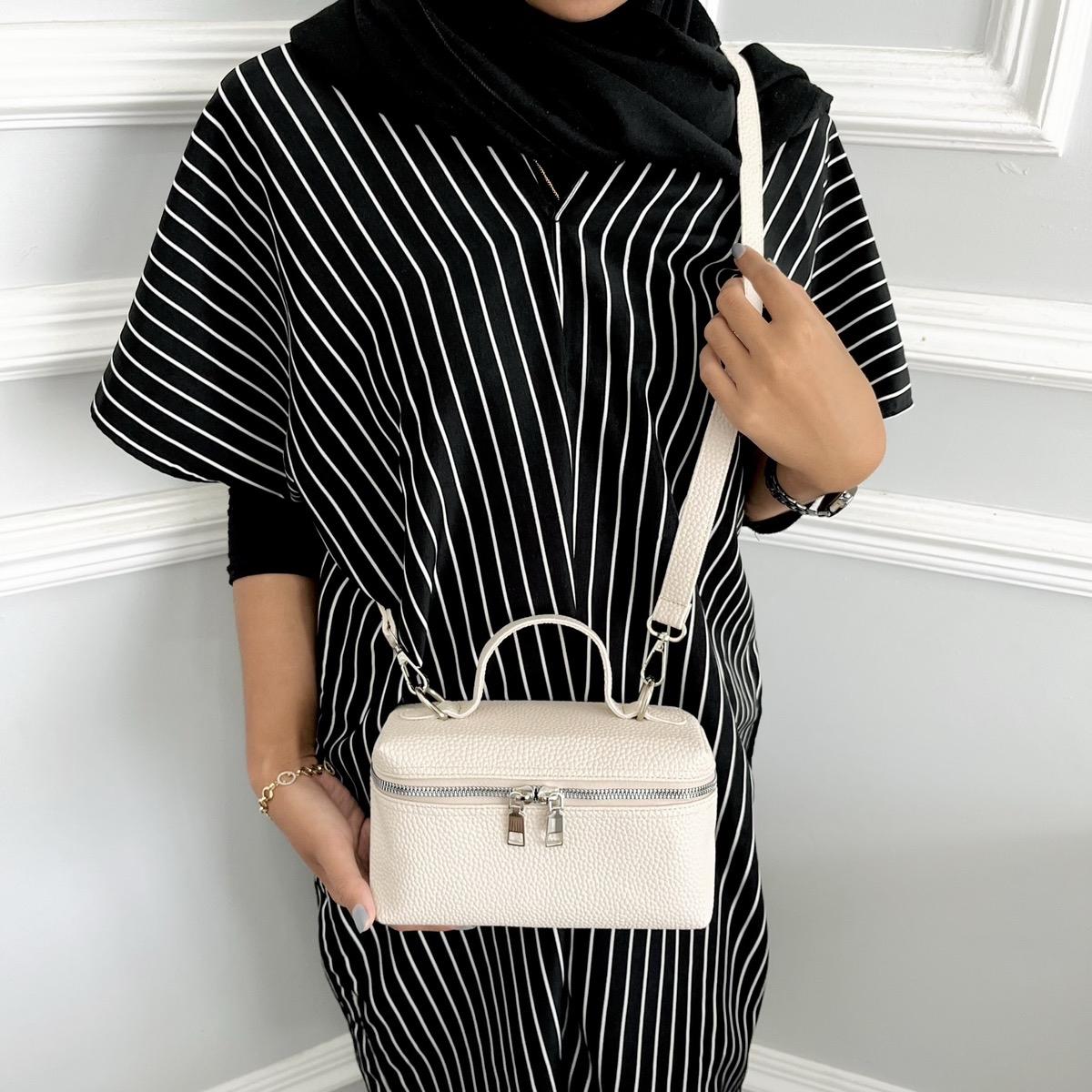 TAS KULIT JERUK PREMIUM / TAS SELEMPANG & BAHU WANITA PAULA / TAS DOMSEL Slingbag tas tote bag whits TAS KULIT JERUK PREMIUM / TAS SELEMPANG & BAHU WANITA PAULA / TAS DOMSEL Slingbag tas tote bag whits