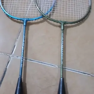 Paket hemat raket bulutangkis anak siap pakai 2 RAKET 2 KOK badminton raket murah