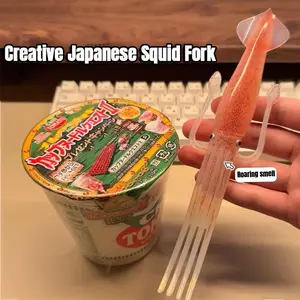Sendok Garpu Cumi Lucu Jepang, Garpu Mie Instan Unik Anti Panas Untuk Makan Mie & Camilan