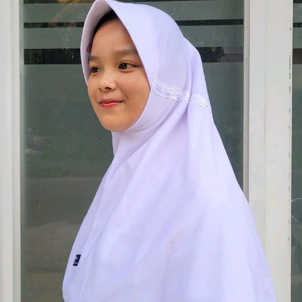 Jilbab Kerudung Serut Pinggir   PITA TERBUKA