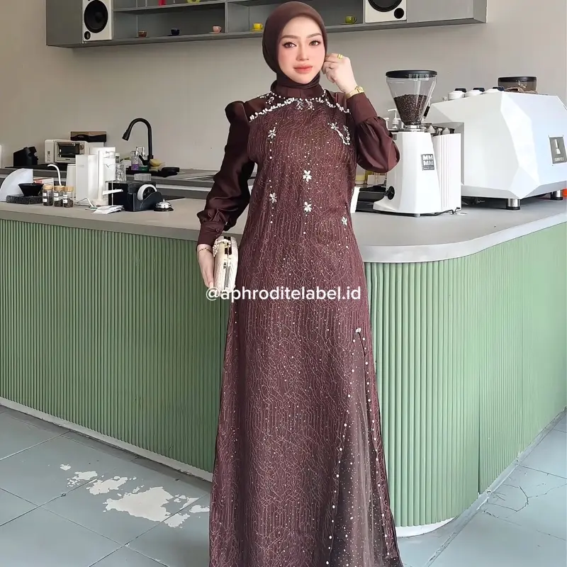 Ariana Dress Gamis Kondangan Brokat Mewah Bertabur Payet Seragaman Bridesmaid untuk Acara Elegan dengan Desain Elegan dan Detail Payet