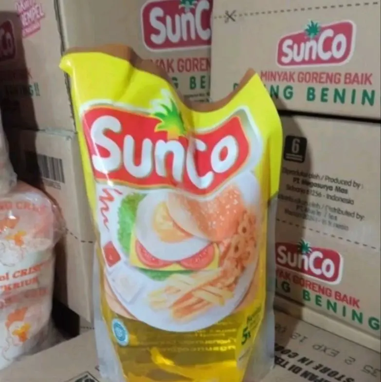 Sunco minyak goreng 2 liter dapat 2 Pouch Oil 3