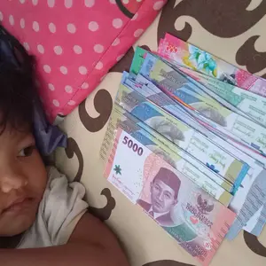 ( 100 LEMBAR ) Uang Edukasi Baru Accessories Mahar / Bucket / Mainan anak-anak