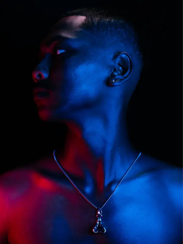 FOURJEWELRY Kalung Desain Sarung Tangan Tinju Untuk Fitness Dengan Liontin Gaya Punk 4