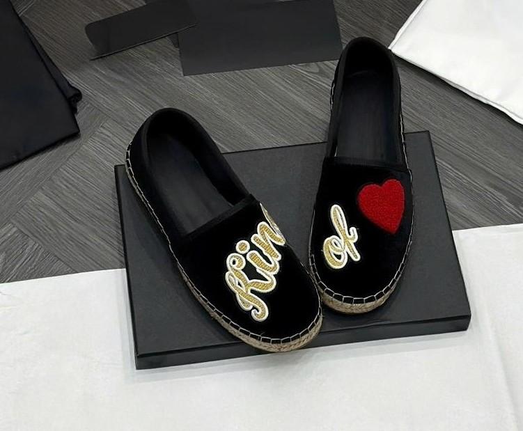 Giày Cói Thêu Chữ Mẫu 2025 Thời Trang cao cấp Boy Phố - Giày Lười Cói cho nam Đế Cao Su Cao 3 cm Bề Mặt Làm Bằng Vải nỉ Size 38-43 có Hỗ Trợ Đổi Size