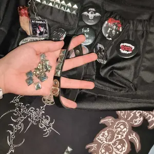 100 PCS SPIKE PIRAMID 12mm DAN 9mm  //SPIKE PUNK PIRAMID //SPIKE