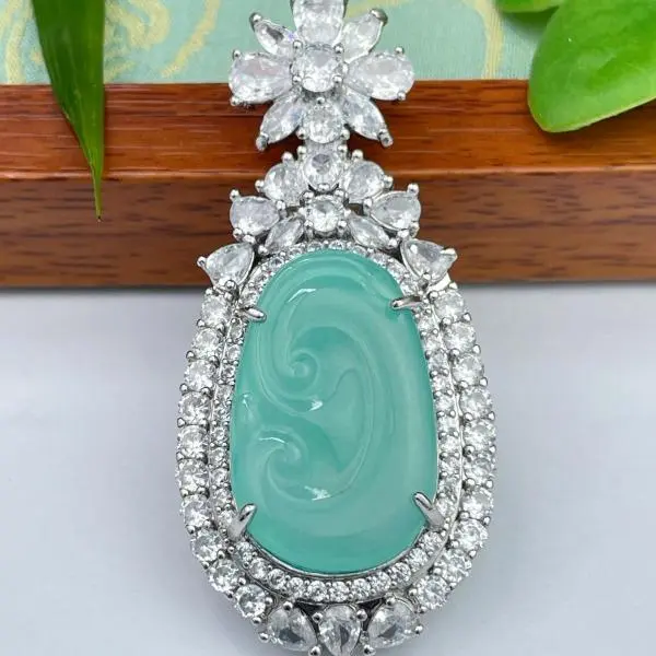 Natural Jade A-Class - Pendant - Suitable for Any Size - Comes with Exquisite Gifts on Each Order