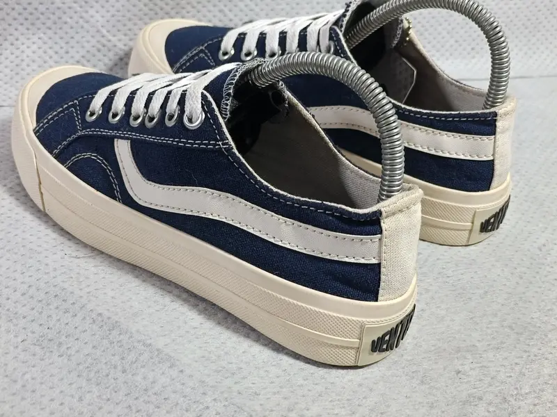 Sneakers Shoes Public Low Navy Canvas Sepatu Pria Perempuan Canvas 6