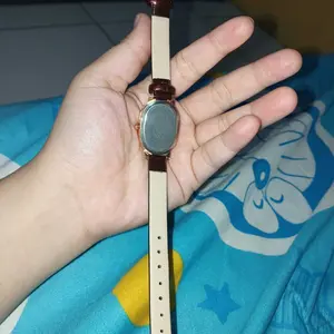 Loreo - Jam Tangan Wanita Kulit PU Model Oval Chic Watch Jam Cewek Desain Feminim