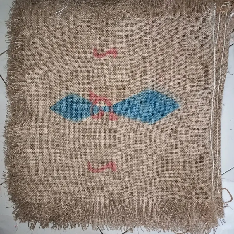 baju dayak daur ulang karung goni (atasan, bawahan dan gelang) 4