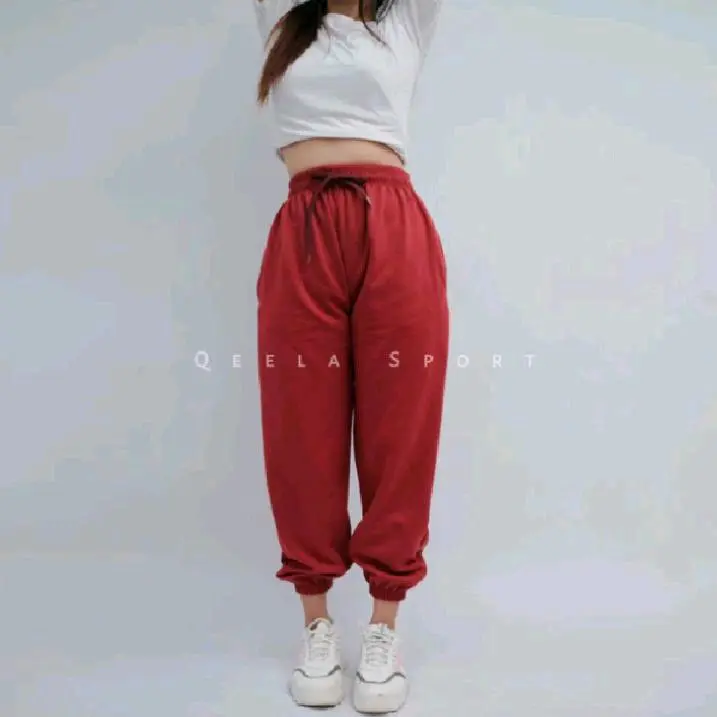 celana joger wanita cocok untuk olahraga,ootd an bersantai pun juga cocok            jogger wanita