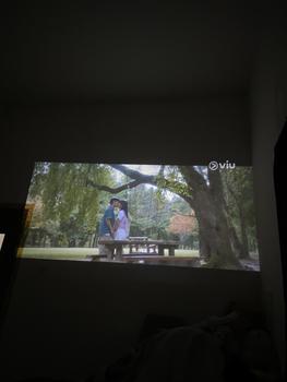 Product Review of Smart HY300-A RAM 2/16 GB Projector 4K HD Android Dual WIFI 6.0 6000 Lumens Bluetooth from j** (**s v**) 3