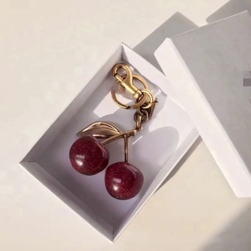 Fashion Wanita Harian Seratus Gantungan Kunci Gantungan Kunci Dekorasi Tas Tangan Ceri Gantungan Kunci Fashion Kecil Gantungan Kunci Ceri Resin