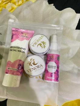 Product Review of PAKET SKINCARE SEMUA JENIS KULIT from C**🌜 0
