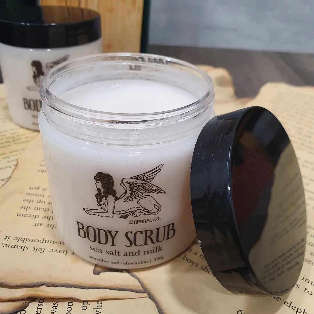 Emporal Co Seasalt & Milk Bodyscrub ( Exfoliating / Hydrating / Removes Flakey Skin )