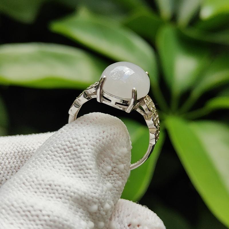 Product Introduction of Good Translucent Cabochon Size 11.9 * 10.5 * 5.3 mm Light Lavender Natural Type A Jadeite Jade on S925 as adjustable Ring, weighs 3.13 grams (s925ring23) 6