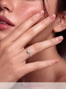 Diamond & Co - Cincin Berlian Wanita Soliter Emas 9K DRS0448