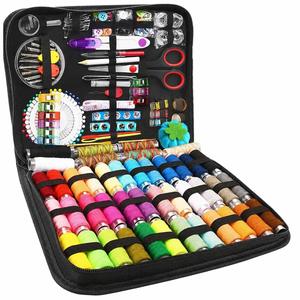 🪡🧵Caja portátil de kit de costura grande para adultos: juego premium de suministros de costura🧵 Juego completo de aguja y hilo para principiantes👖Emergencia de viaje: kits básicos de costura a mano para reparaciones del hogar, manualidades DIY