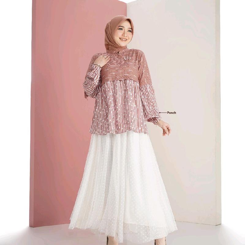 Wisya Blouse by Nadheera Luxury.Blouse premium bahan rayon premium super adem dan nyaman dipakai,cocok untuk outfit hangout dan outfit daily. Baju Atasan Top Casual 0