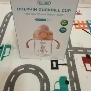 Dr.isla BY03 botol air minum bayi/gelas bayi/botol air minum anak/250ml/300ml botol bayi cangkir air karakter kartun lucu/botol air anak bayi botol air jerami perlengkapan bayi perlengkapan bayi baru lahir perlengkapan botol jerami Bola