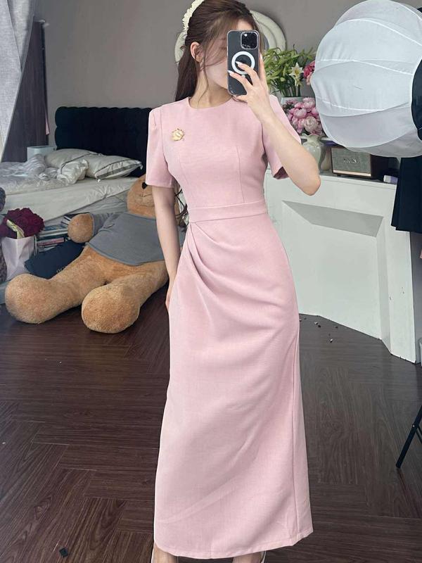 Váy cổ tròn dáng ôm kèm tag t73 ( có độn vai ) 5