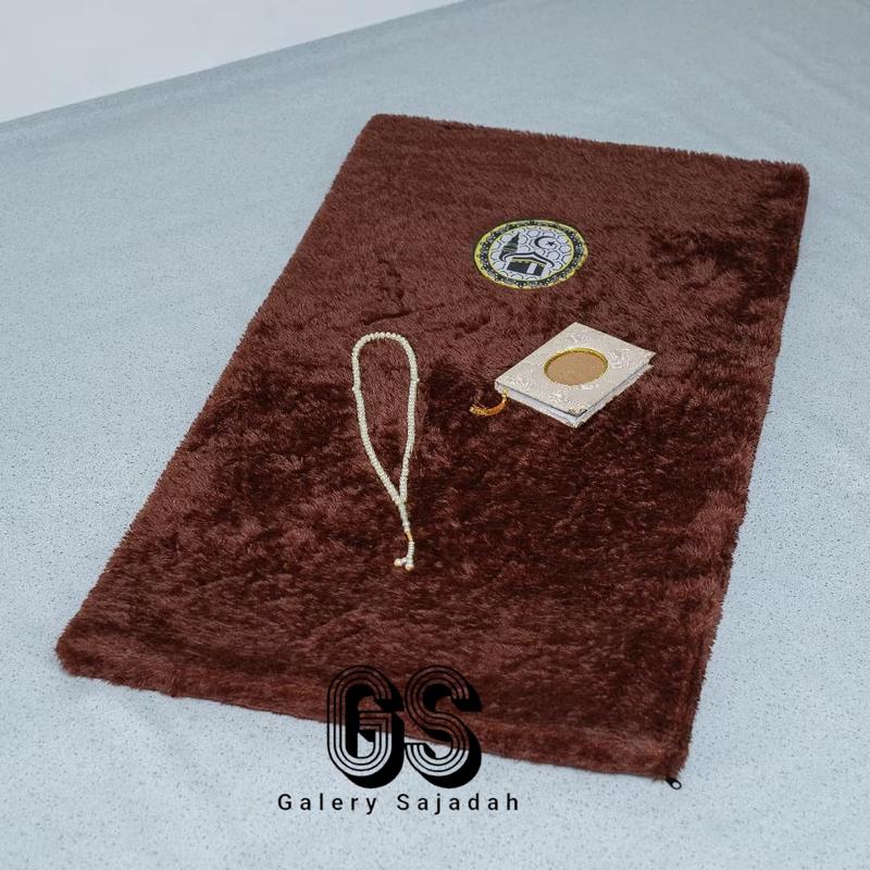 Sajadah Haji muslim Bulu Rasfur lembut dan1 nyaman 115x65x5cm bordir ka'bah motif premium lebih tebal busa putih alas hitam bisa untuk hampers bukan sajadah turki tidak rumbai Umroh 6