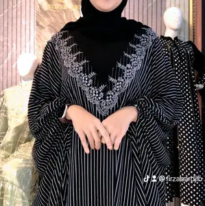 Kaftan Salur Premium Desain Elegan dan Detail Bordir
