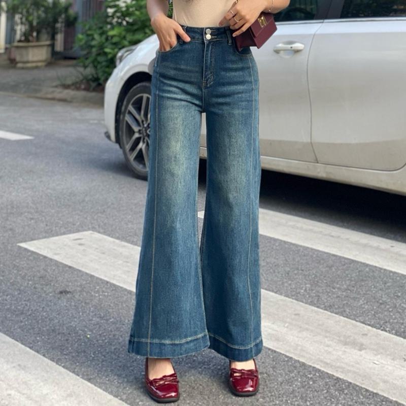 CÓ 9 TẤC KHUY CẮT TIA LASER QUẦN JEAN NỮ QC ỐNG XUÔNG LOE CHẤT CO GIÃN MÀU XANH DA TRỜI XUÔNG GÂN 8003