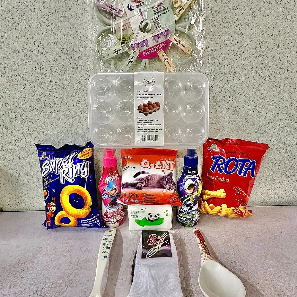 KOMBO HARI GAJI air boboiboy x 2, rota, super ring, senduk lauk, hanger bulat, stokin sekolah, bekas telur, senduk nasi, tissue green soft, cat food halal (11 item) Makanan