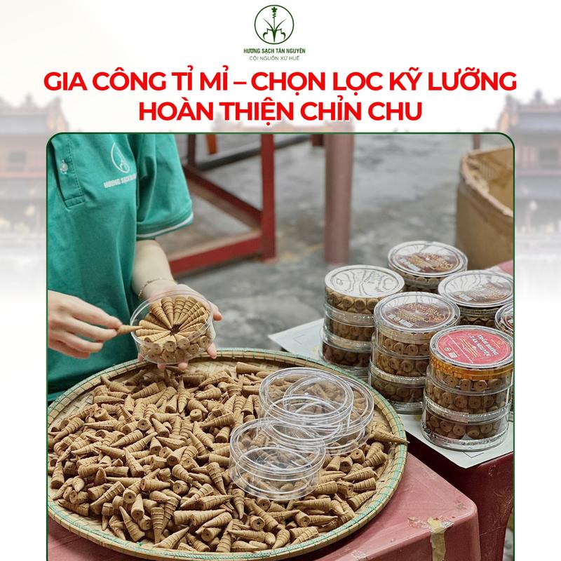 Product Introduction of Hương sạch Tân Nguyên, hương bài, nhang thơm được làm từ rễ cây hương bài hộp 45 viên dùng cho lư xông Dầu Thơm Phòng Dầu Thơm 9