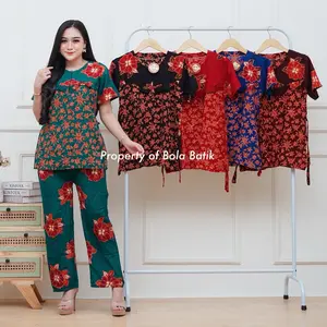 SETELAN CAP SUPER MALAMAN TERBARU MOTIF JENNA - Piyama Cantik Terbaru - Piyama Adem - Baju Mahmud - Setelan Wanita - Setelan Terbaru - Piyama Rayon - Piyama Busui - Baju Tidur - Bumil - Bunga - LD 110 PB 70 - Bisa COD - Gratis Ongkir - Bola Batik