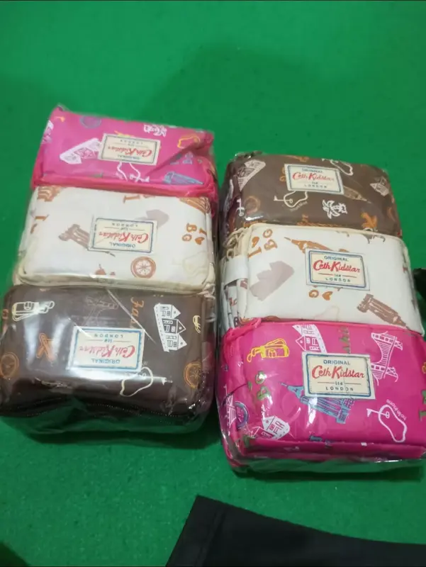 Dompet Wanita HP 3 Resleting Eco Multifungsi Pouch 3 Ruang Random 1