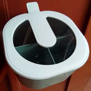 TEMPAT BUMBU SEKAT 4IN1 KOTAK DAPUR GRID WADAH SERBAGUNA 4 IN 1 ISI 4 SLOT BOX RAK SNACK ON