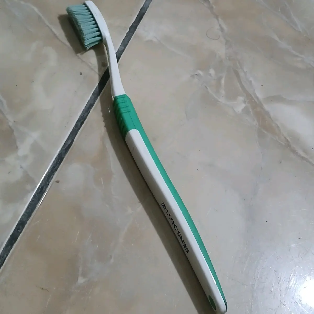 barang bagus buat hiasan dirumah