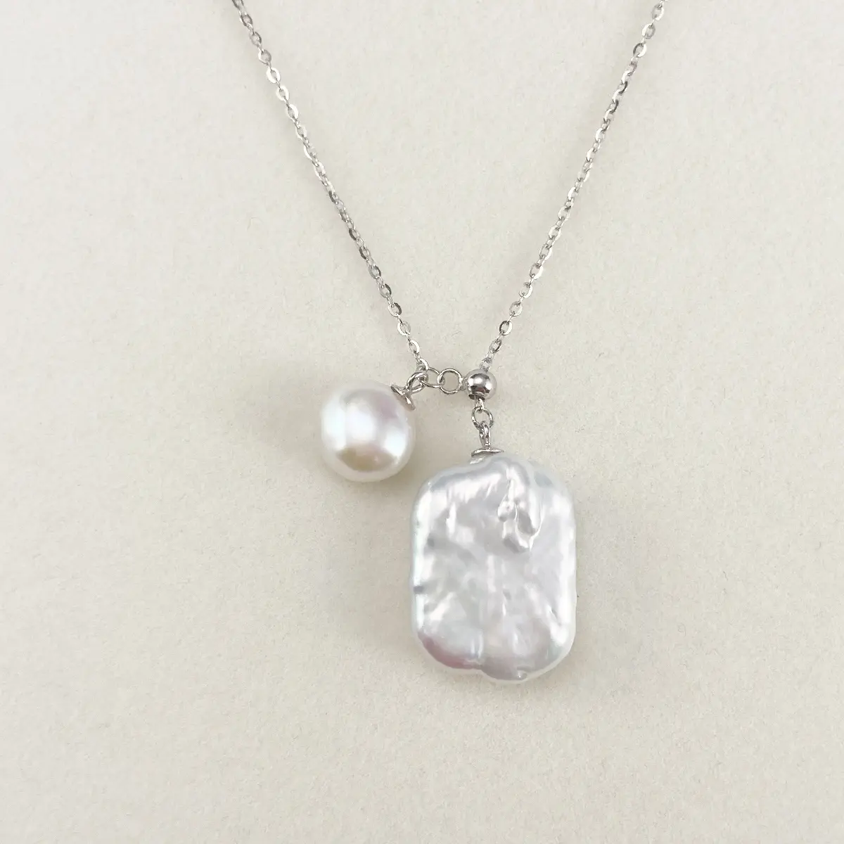 [P032] 1pc 9-10mm & 14-20mm Freshwater Pearl (AAA Slightly Flawed, White Barque Square)Choker Pendant, 45cm S925 Silver Chain